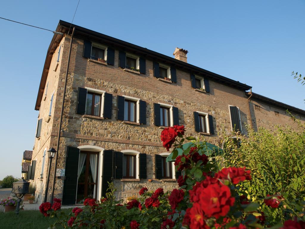 הוילה סקנדיאנו Agriturismo Il Brugnolo מראה חיצוני תמונה